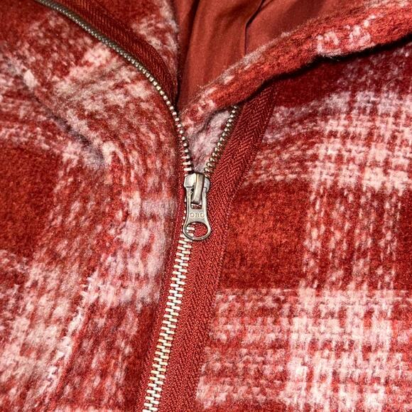 Old Navy Pea Coat Women’s Medium Red White Plaid Wool Blend Pockets Zip Front - Picture 5 of 10